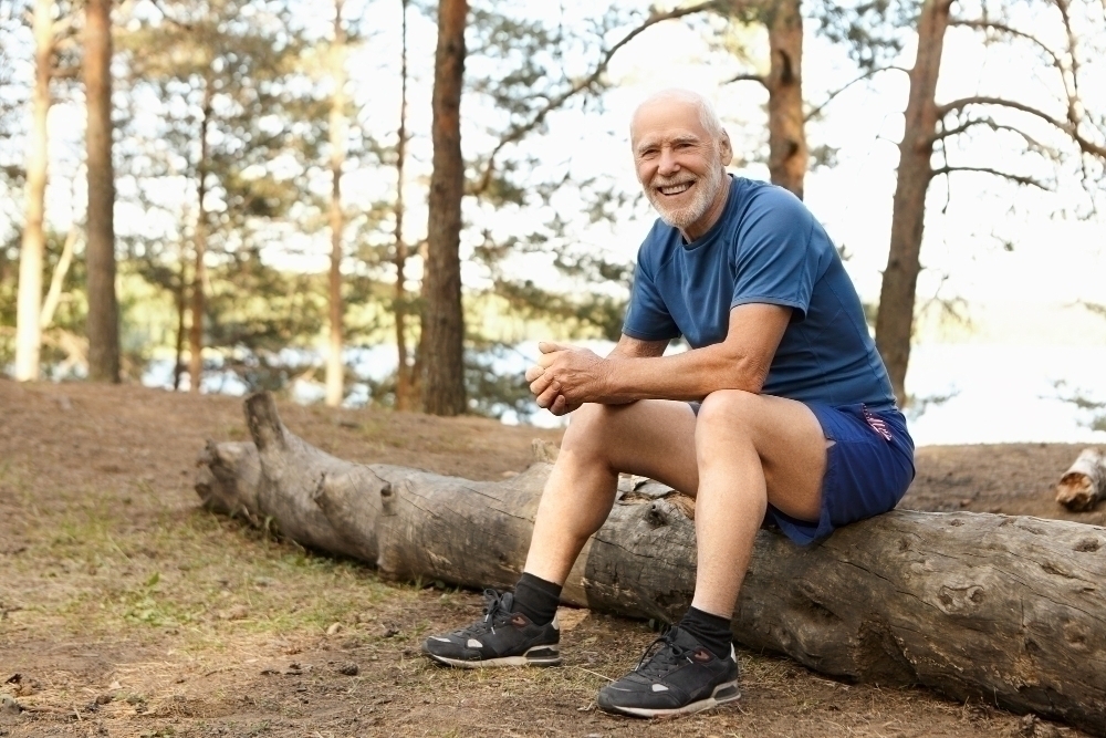 äldre man utan ledvärk