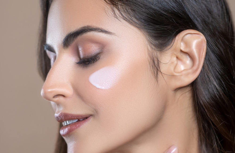bb cream i ansiktet