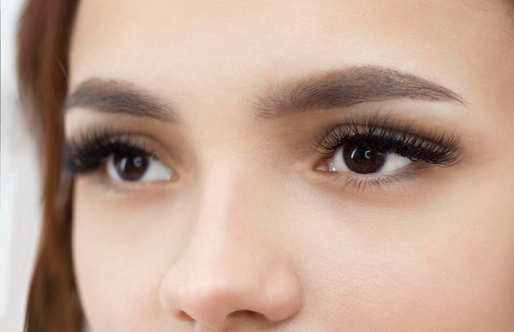 beautiful woman with eyelash extensions