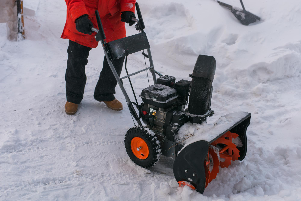 liten och hjulburen snoeslunga