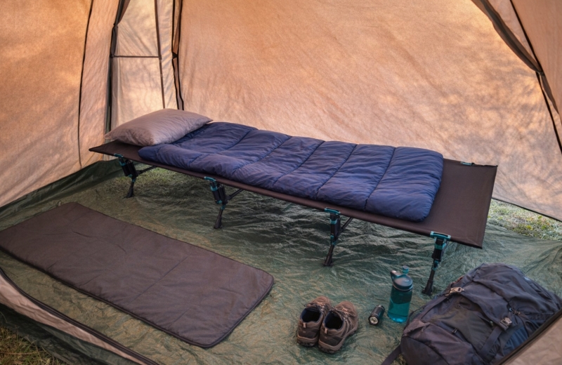 iFish Camping Bed Nomad Black