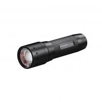 Ficklampa LED Lenser P7 Core - 450 lm / 130 mm / 4 x AAA